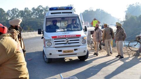 Atentado a una base militar en la India