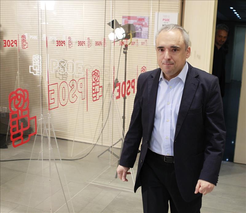 La 'trama Púnica' pagó casi un millón de euros al PSOE de Madrid de Rafael Simancas La 'trama Púnica' pagó casi un millón de euros al PSOE de Madrid de Rafael Simancas