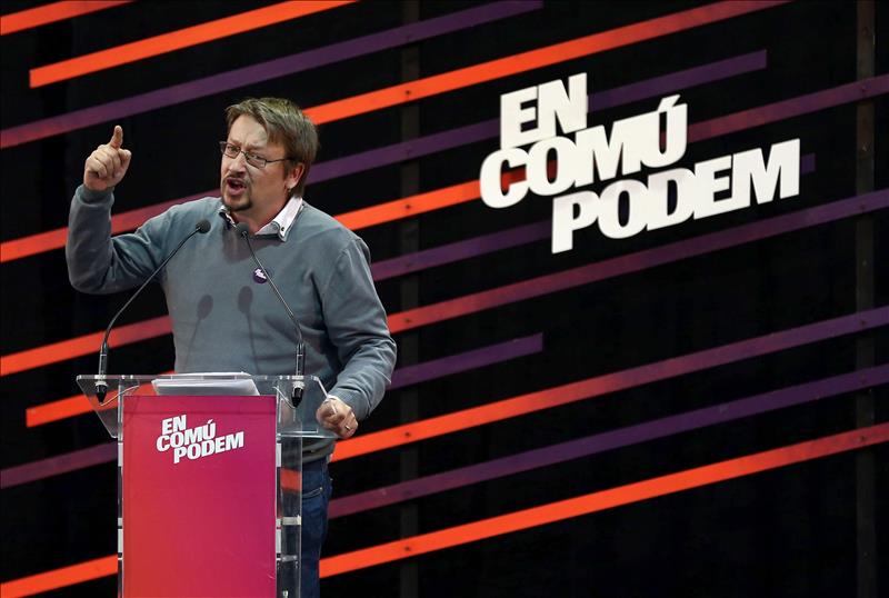 En Comú Podem se presenta como partido político a las elecciones del 26-J En Comú Podem se presenta como partido político a las elecciones del 26-J