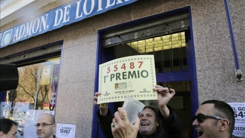 Agraciados con el primer premio de El Ni&ntilde;o de 2015