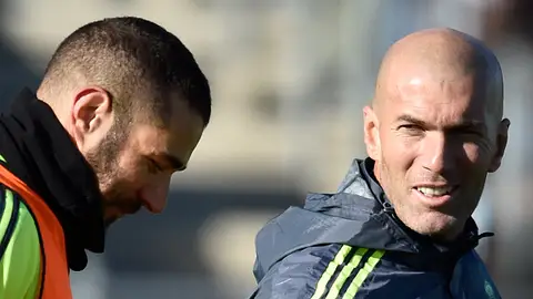 Zidane y Benzema Zidane y Benzema