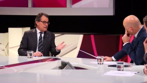 Artur Mas durante la entrevista en TV3