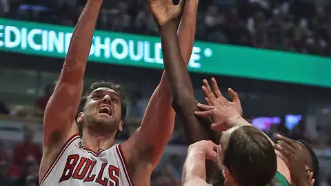 Pau Gasol en el partido contra los Celtics Pau Gasol en el partido contra los Celtics