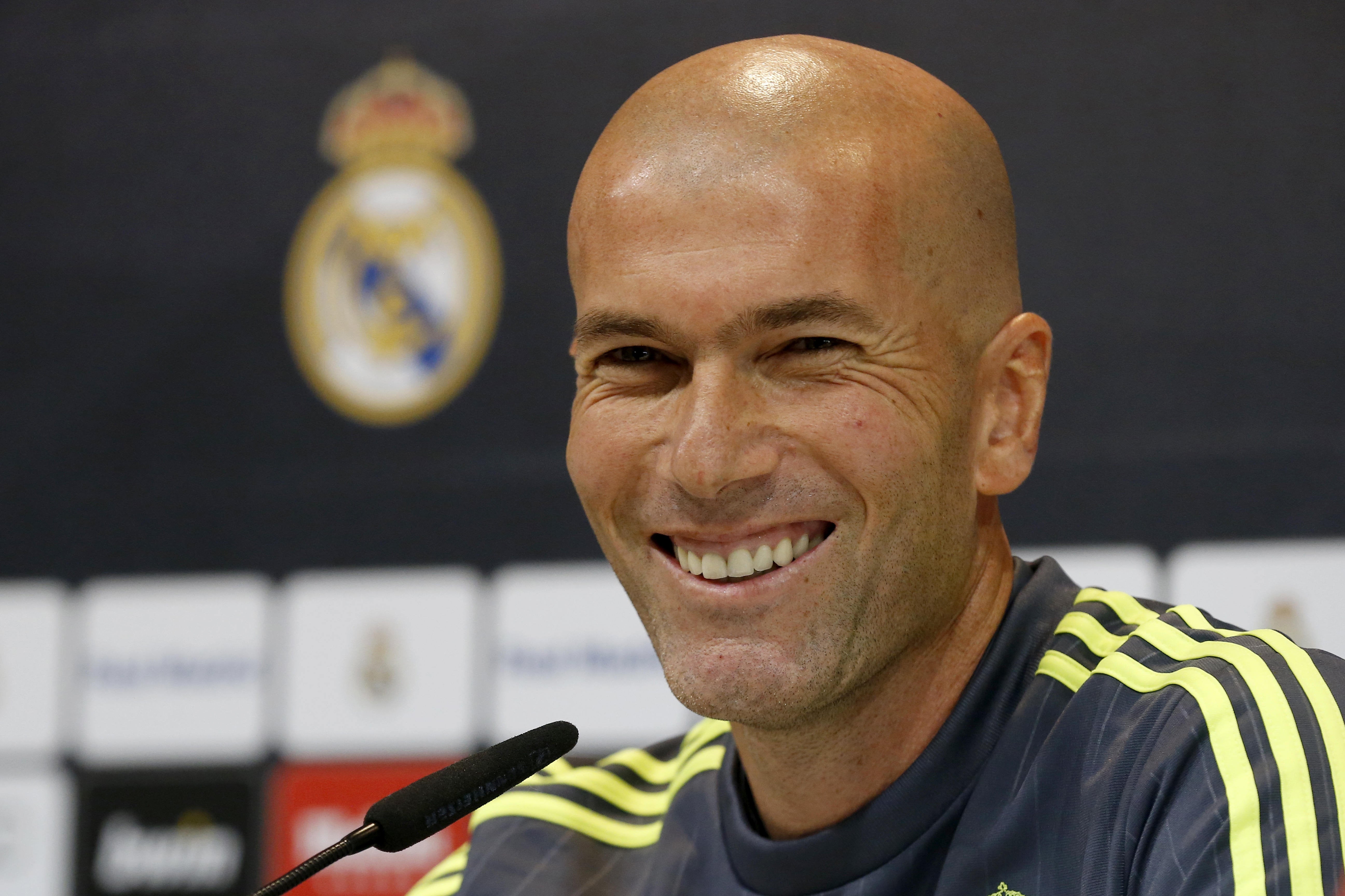 Zidane: "Bale ha notado molestias y no vamos a arriesgar con él" Zidane: "Bale ha notado molestias y no vamos a arriesgar con él"