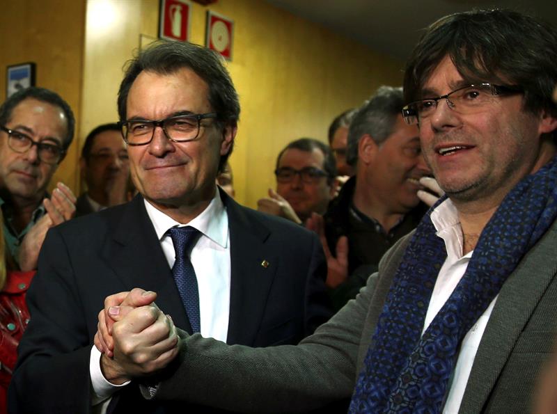 La criba mediática: La investidura de Puigdemont La criba mediática: La investidura de Puigdemont