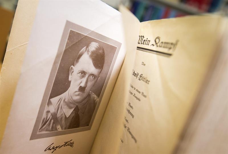 La edición crítica de 'Mein Kampf' vende 85.000 ejemplares en un año La edición crítica de 'Mein Kampf' vende 85.000 ejemplares en un año