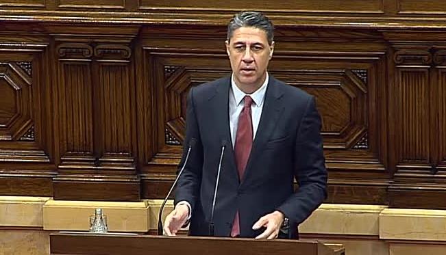 Xavier Albiol: "Esta aprobación es un gesto para que la CUP dé su confianza a Puigdemont en la moción de septiembre" Xavier Albiol: "Esta aprobación es un gesto para que la CUP dé su confianza a Puigdemont en la moción de septiembre"