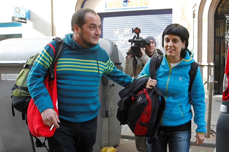 La dirección de la CUP ratifica el acuerdo con JxSí con el 21 % de votos críticos La dirección de la CUP ratifica el acuerdo con JxSí con el 21 % de votos críticos