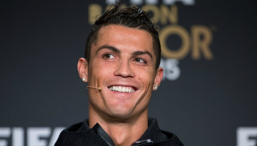 Cristiano Ronaldo, en la rueda de prensa del Balón de Oro