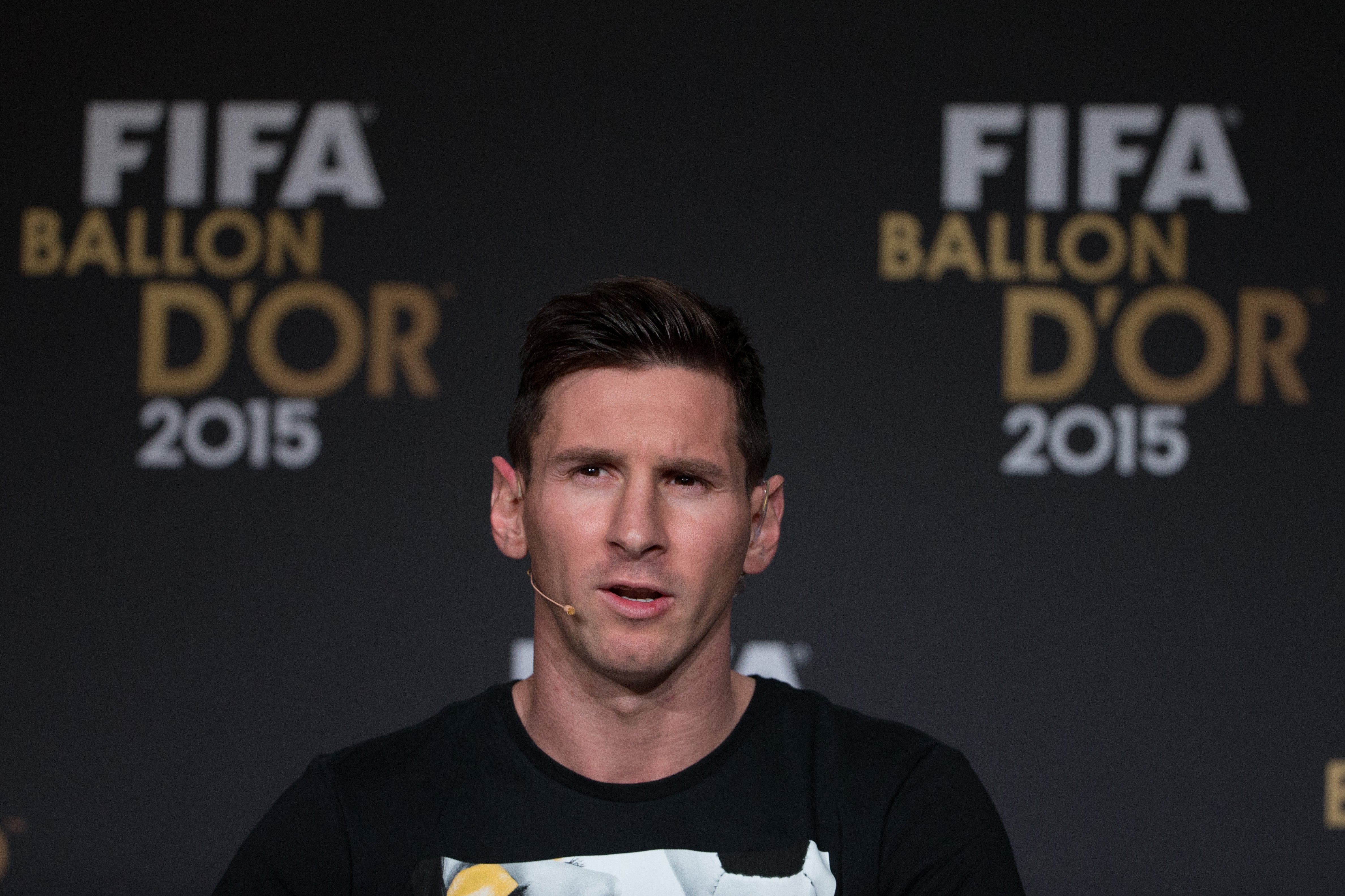 Lionel Messi: "Luis Suárez es el mejor nueve del mundo" Lionel Messi: "Luis Suárez es el mejor nueve del mundo"