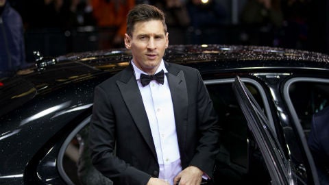 Messi en su llegada a la alfombra roja de Zurich