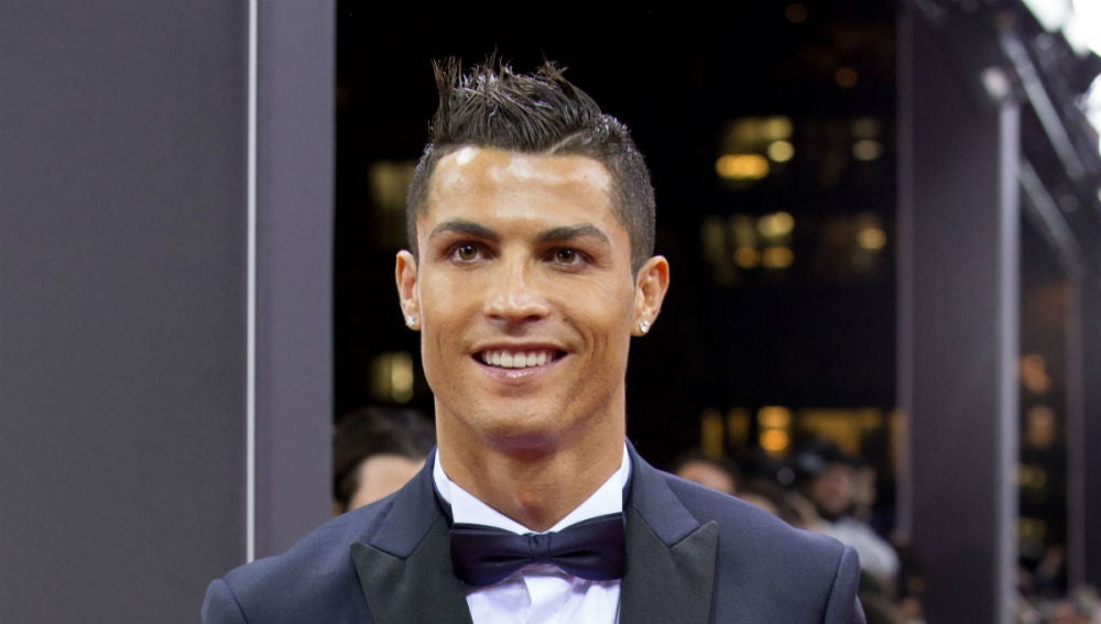Cristiano Ronaldo en la alfombra roja de Zurich