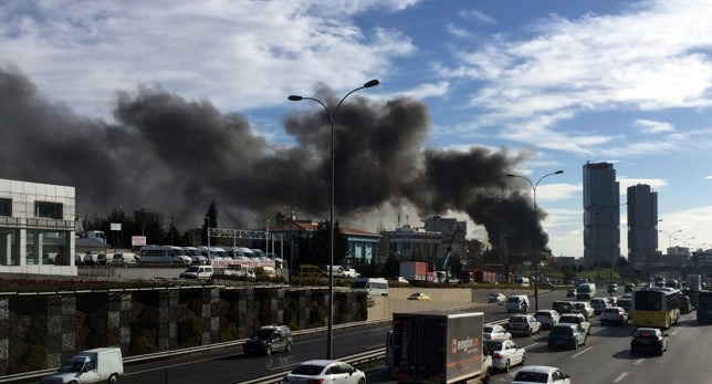 Al menos 10 muertos y 15 heridos en una explosión en el centro turístico de Estambul Al menos 10 muertos y 15 heridos en una explosión en el centro turístico de Estambul