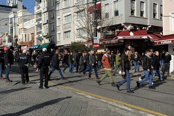 Turquía detiene a una persona relacionada con el atentado de Estambul Turquía detiene a una persona relacionada con el atentado de Estambul