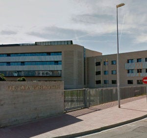 Fachada de la Audiencia Provincial de Castellón. Fachada de la Audiencia Provincial de Castellón.