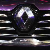 Frontal de un vehículo de la marca Renault
