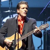 Foto de archivo del año 2001 del cantante y guitarrista Glenn Frey Foto de archivo del año 2001 del cantante y guitarrista Glenn Frey