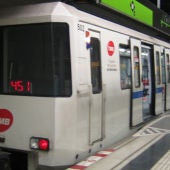 Imagen de un vagón del metro de Barcelona