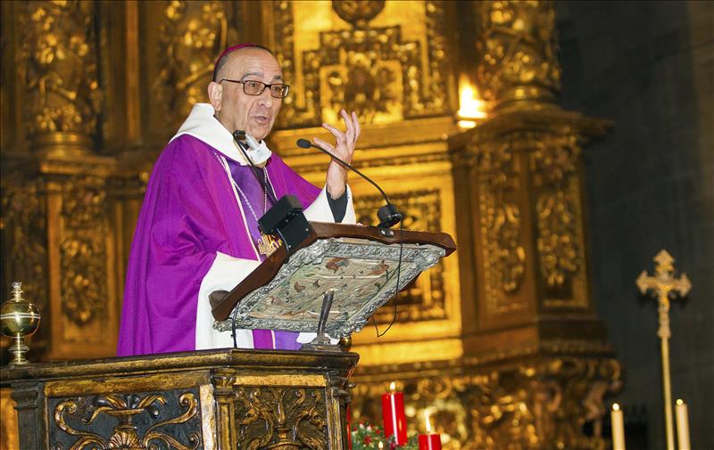 El arzobispo de Barcelona condena el aborto "incluso si sale de una violación" El arzobispo de Barcelona condena el aborto "incluso si sale de una violación"