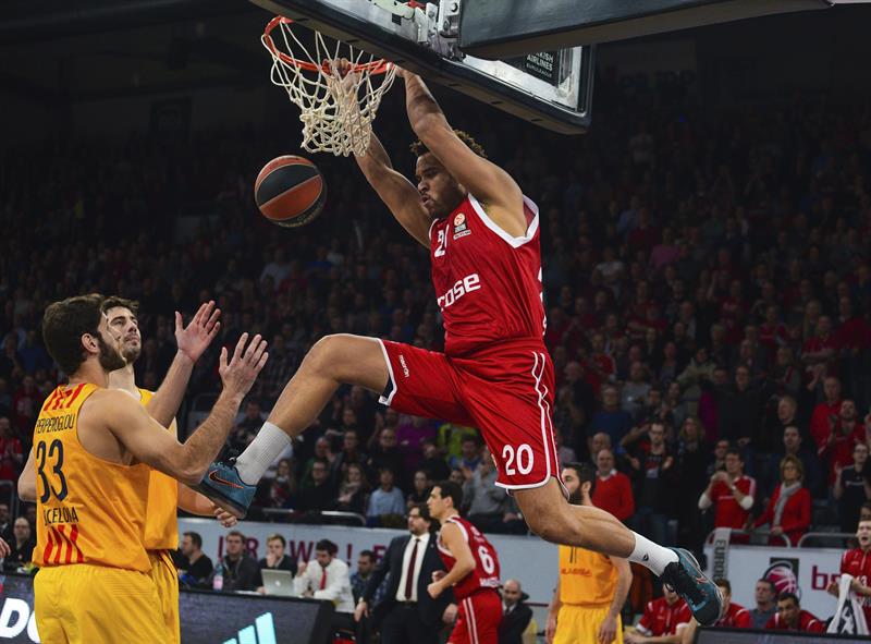 El Barcelona se complica su futuro en la Euroliga tras perder ante el Brose Baskets El Barcelona se complica su futuro en la Euroliga tras perder ante el Brose Baskets