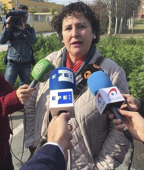 María Salmerón: "La niña no quería ir con su padre y yo respeté su voluntad" María Salmerón: "La niña no quería ir con su padre y yo respeté su voluntad"