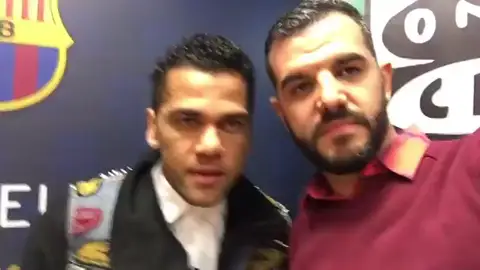 Frame 0.0 de: Esta noche, a partir de las 00:00h, Héctor Fernández entrevista a Dani Alves en Al Primer Toque Frame 0.0 de: Esta noche, a partir de las 00:00h, Héctor Fernández entrevista a Dani Alves en Al Primer Toque