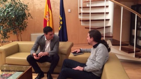 Pedro S&aacute;nchez se re&uacute;ne con Pablo Iglesias