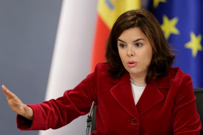 Sáenz de Santamaría deja al PSOE la responsabilidad de evitar nuevas elecciones Sáenz de Santamaría deja al PSOE la responsabilidad de evitar nuevas elecciones