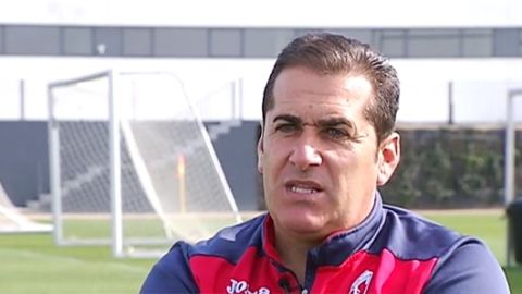 Jos&eacute; Ram&oacute;n Sandoval, t&eacute;cnico del Granada