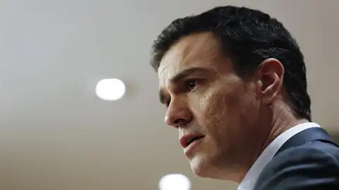 Pedro Sánchez, durante la rueda de prensa ofrecida tras la reunión que ha mantenido con el presidente del PNV Pedro Sánchez, durante la rueda de prensa ofrecida tras la reunión que ha mantenido con el presidente del PNV