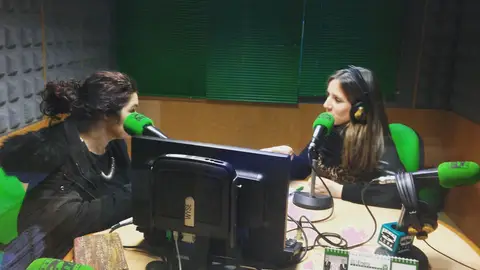 Raquel Pedrouso en Onda Cero Pontevedra Nuestra "coach" particular falando sobre a empatía