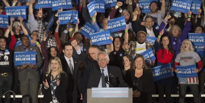 Contundente victoria de Trump y Sanders en las primarias de New Hampshire Contundente victoria de Trump y Sanders en las primarias de New Hampshire