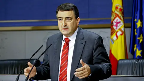 Aitor Esteban Aitor Esteban