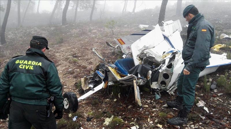Tres fallecidos al estrellarse una avioneta en Málaga Tres fallecidos al estrellarse una avioneta en Málaga