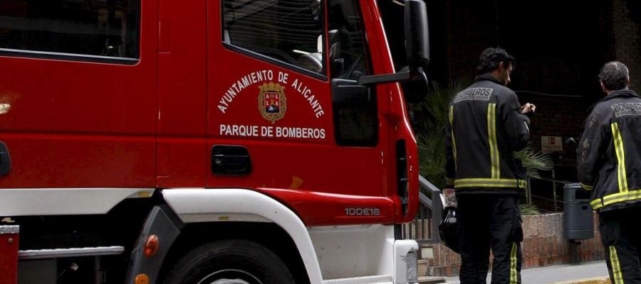 Efectivos de bomberos en Alicante Efectivos de bomberos en Alicante