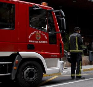 Efectivos de bomberos en Alicante Efectivos de bomberos en Alicante