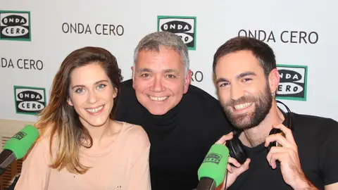 María León, Juan Ramón Lucas y Jon Plazaola María León y Jon Plazaola durante su entrevista con Juan Ramón Lucas