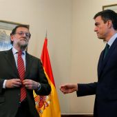 Frío encuentro entre Mariano Rajoy y Pedro Sánchez