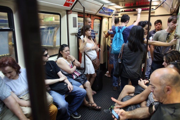 El acoso en el transporte público, un problema a la vista de todos El acoso en el transporte público, un problema a la vista de todos
