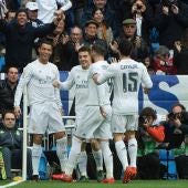 El Real Madrid celebra un gol ante el Athletic