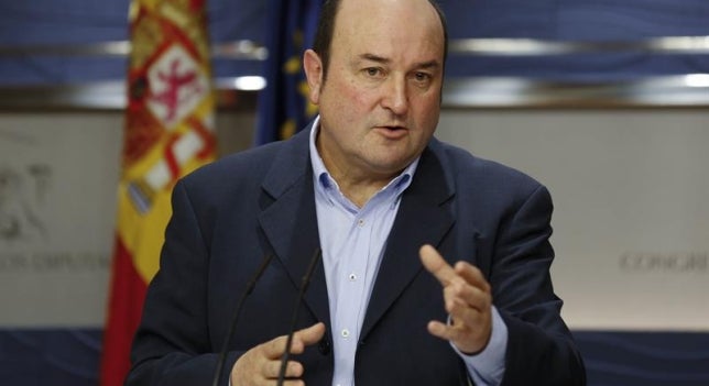 Andoni Ortuzar: “Respeto la vía catalana pero no es la que necesita hoy Euskadi" Andoni Ortuzar: “Respeto la vía catalana pero no es la que necesita hoy Euskadi"