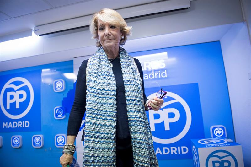 Las preguntas de Amón: ¿Ha dimitido Esperanza Aguirre para seguir en política? Las preguntas de Amón: ¿Ha dimitido Esperanza Aguirre para seguir en política?