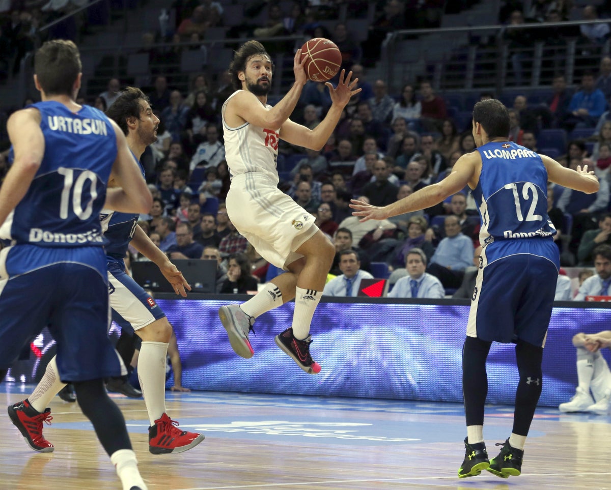 Baloncesto: Llull se agiganta y el Barcelona aplasta al Sevilla Baloncesto: Llull se agiganta y el Barcelona aplasta al Sevilla
