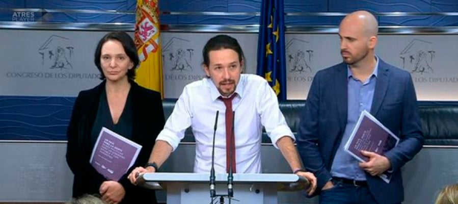 El líder de Podemos, Pablo Iglesias, en rueda de prensa El líder de Podemos, Pablo Iglesias, en rueda de prensa