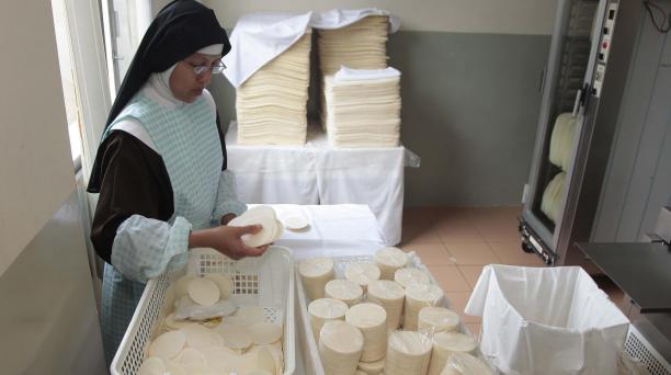 Mesa de Redacción: Las obleas de unas monjas valencianas, en riesgo de desaparición por la competencia china Mesa de Redacción: Las obleas de unas monjas valencianas, en riesgo de desaparición por la competencia china