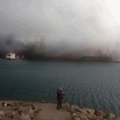 Nube de carbón en Gijón
