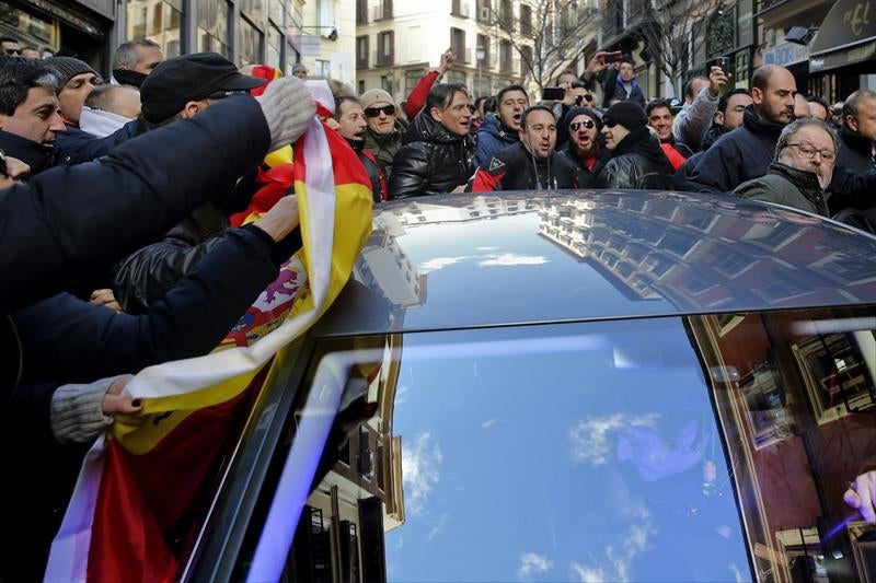 Tertulia: ¿Incitaba al odio el escrache sufrido por Barbero? Tertulia: ¿Incitaba al odio el escrache sufrido por Barbero?