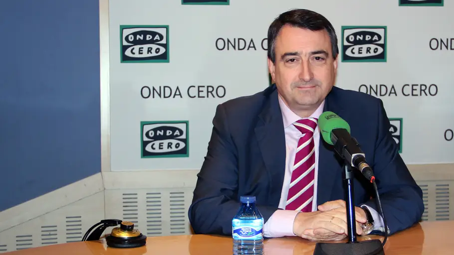 Aitor Esteban Aitor Esteban