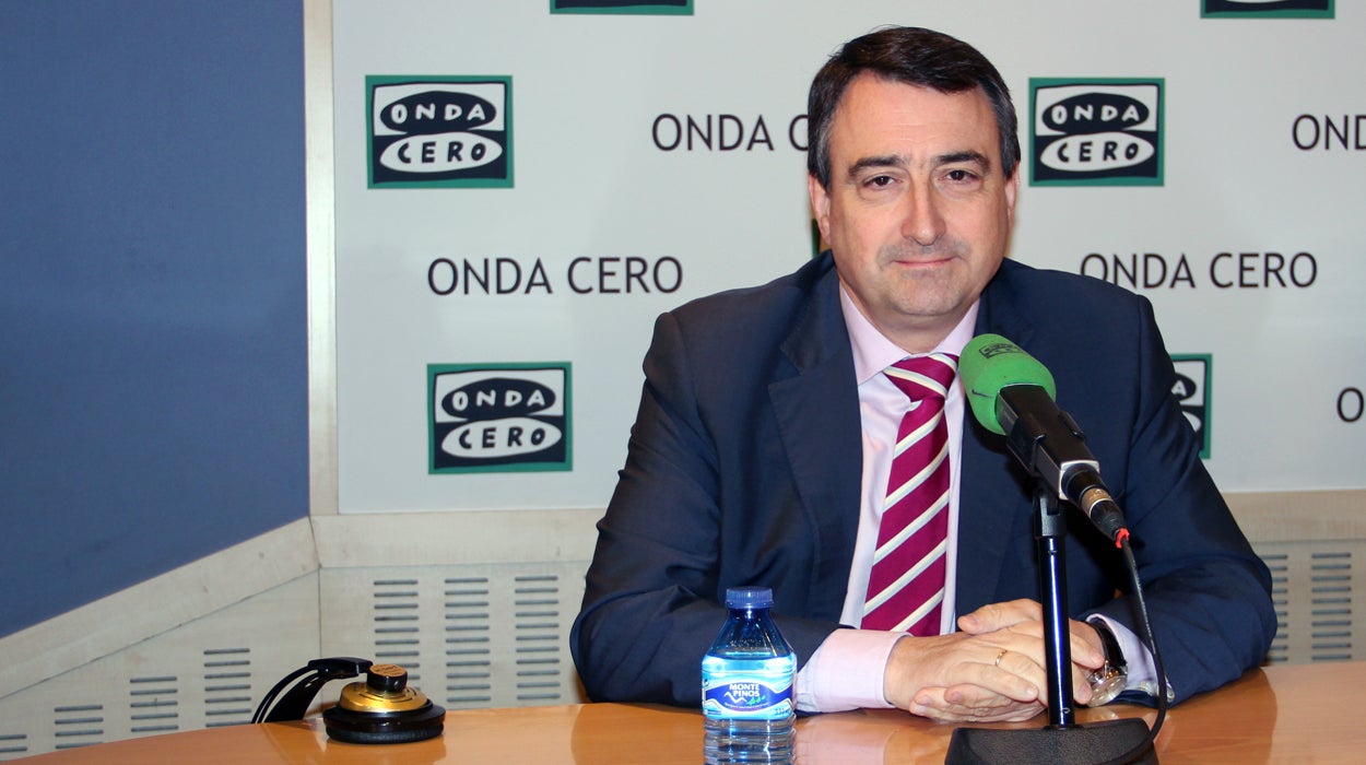 Aitor Esteban: "Las declaraciones de Fernández Díaz sobre ETA y Podemos me parecen una indecencia" Aitor Esteban: "Las declaraciones de Fernández Díaz sobre ETA y Podemos me parecen una indecencia"