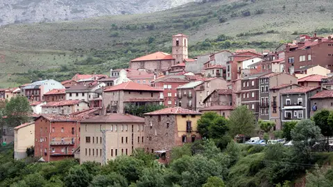 Anguiano, pueblo de La Rioja. Anguiano, pueblo de La Rioja.